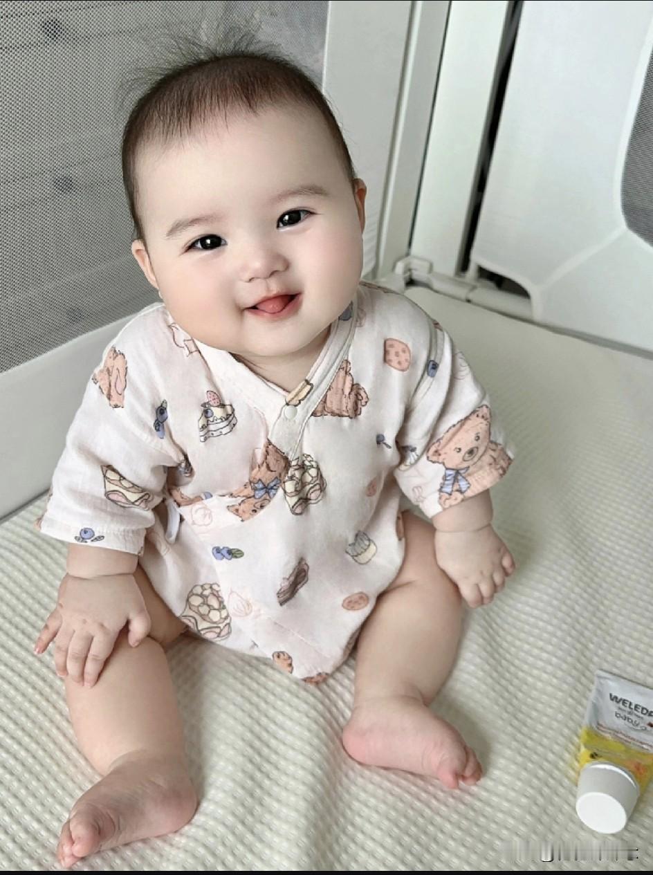 为了催大家生娃，这次上面可是真急眼了。
 
2026年起政策范围内生孩子“零自付