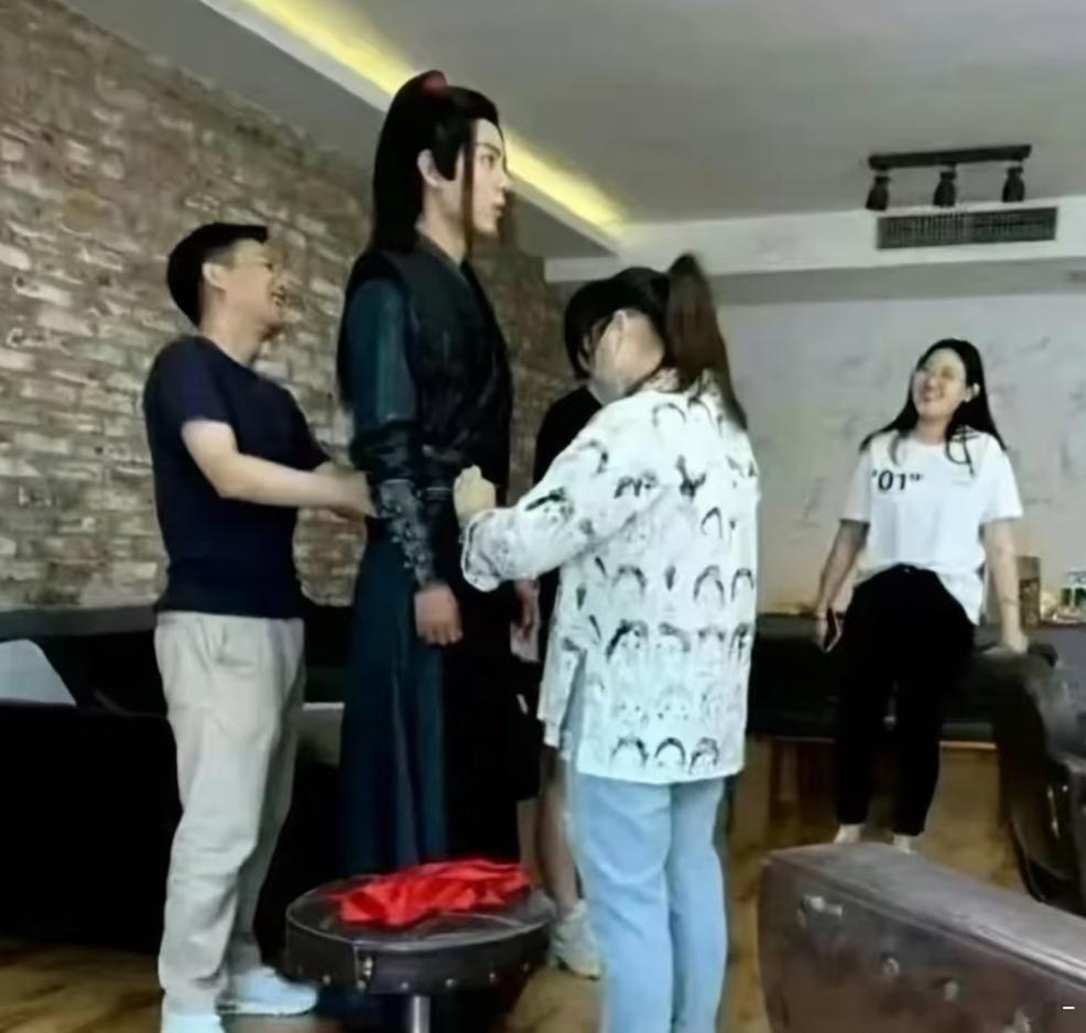 肖战是巨兔的一些证据！[干饭人][干饭人] ​​​