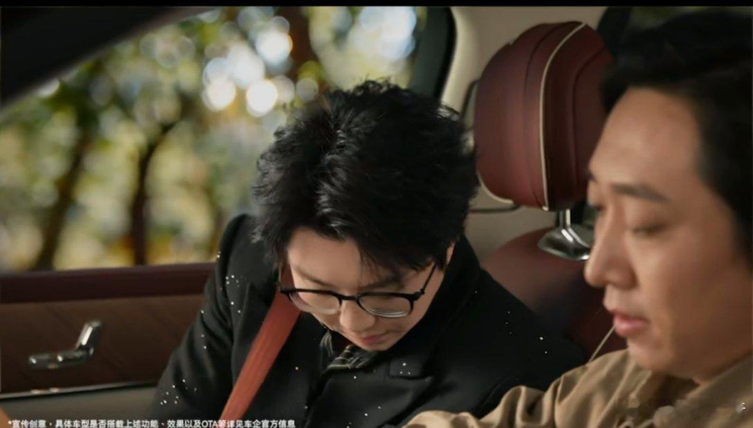 毛不易解锁HUAWEISOUND新玩法 刚才刷视频真的被种草了这套全新的座舱音响