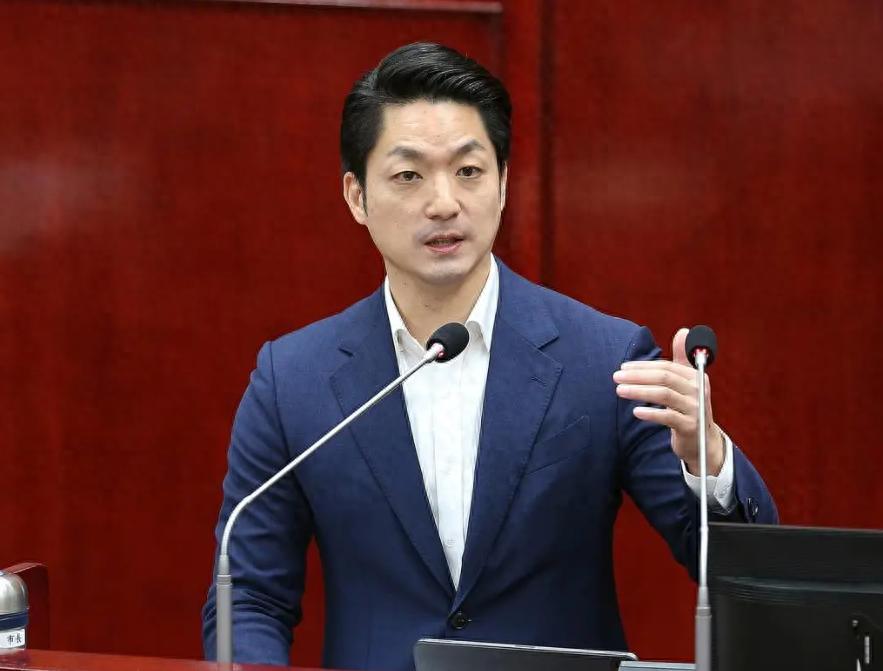 2028台湾地区领导人选举提前开打，我认为，甭管谁上台，如果不能面对“统一”的问