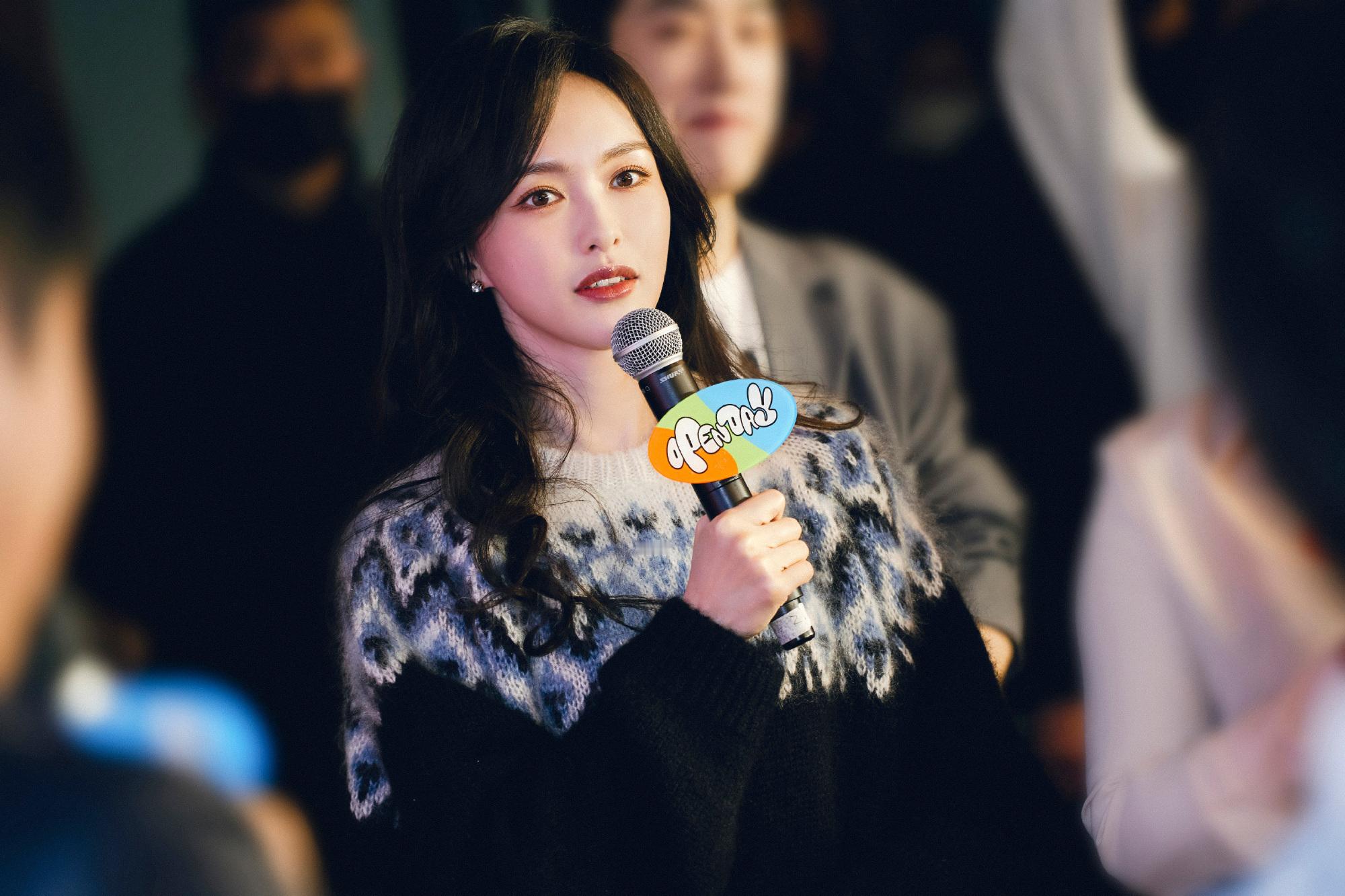 唐嫣『Day11：最pick的私服』我觉得每套私服都挺好看的  但要说最好看的，