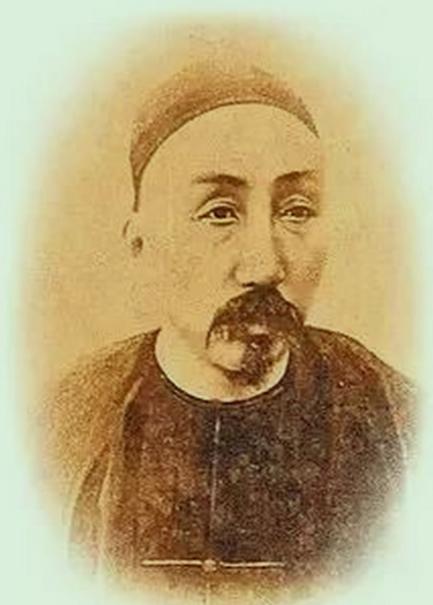 李鸿章吃砒霜
1884年10月的一天，《申报》上出现了一则惊人的消息：李鸿章吃砒