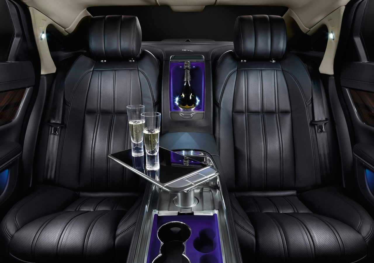 捷豹xj    2013 捷豹XJ Ultimate（国内定名XJ巅峰创世四座版