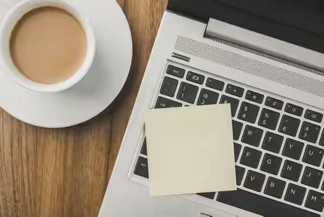 写着写着写不下去了，怎么办？

你好，我是飞鱼。

前几期我们聊了怎么开始、写什