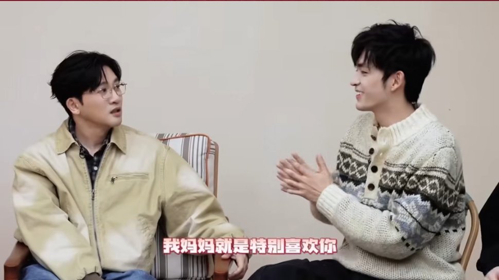 张卓尔替妈妈追星苏有朋 苏有朋大师课，选手张卓尔替妈妈追星，坦言从小看他剧长大，