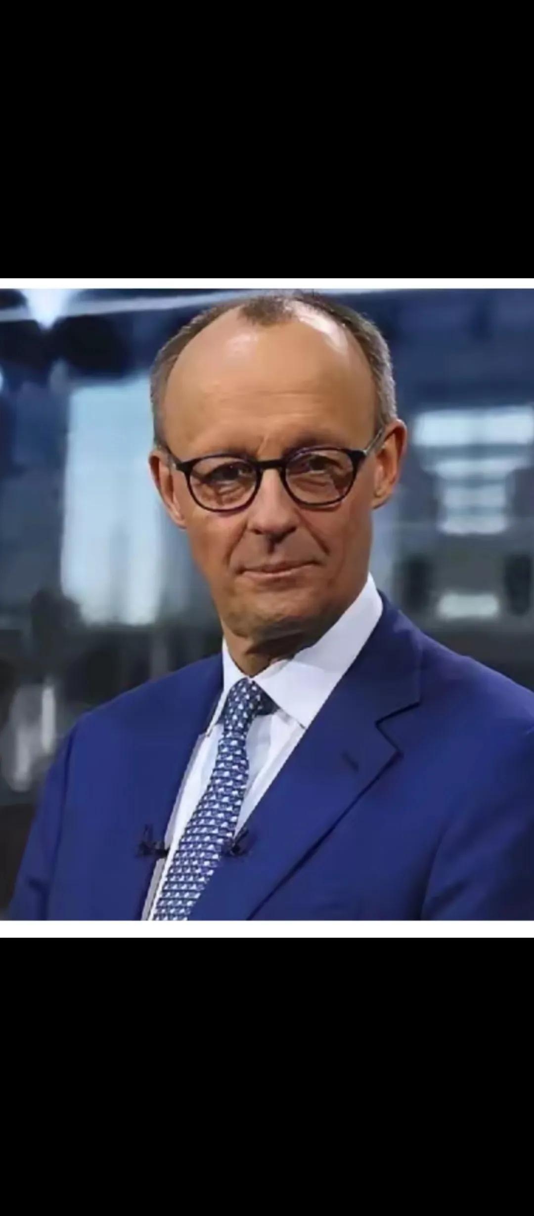 俄罗斯这个“特别军事行动”亏大了！被冻结的3000亿美元除外，还倒欠2000亿欧