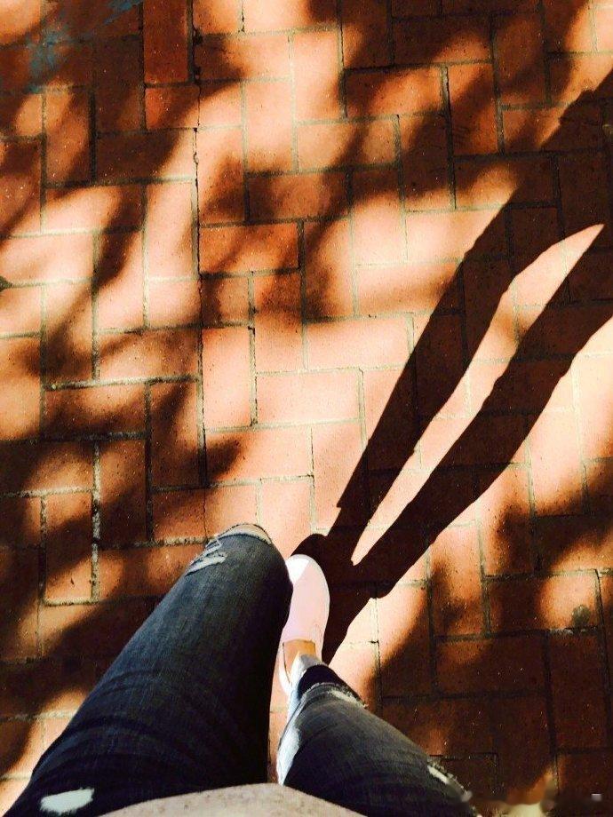 总会有人对你好，这个不行就下一个。 ​​​