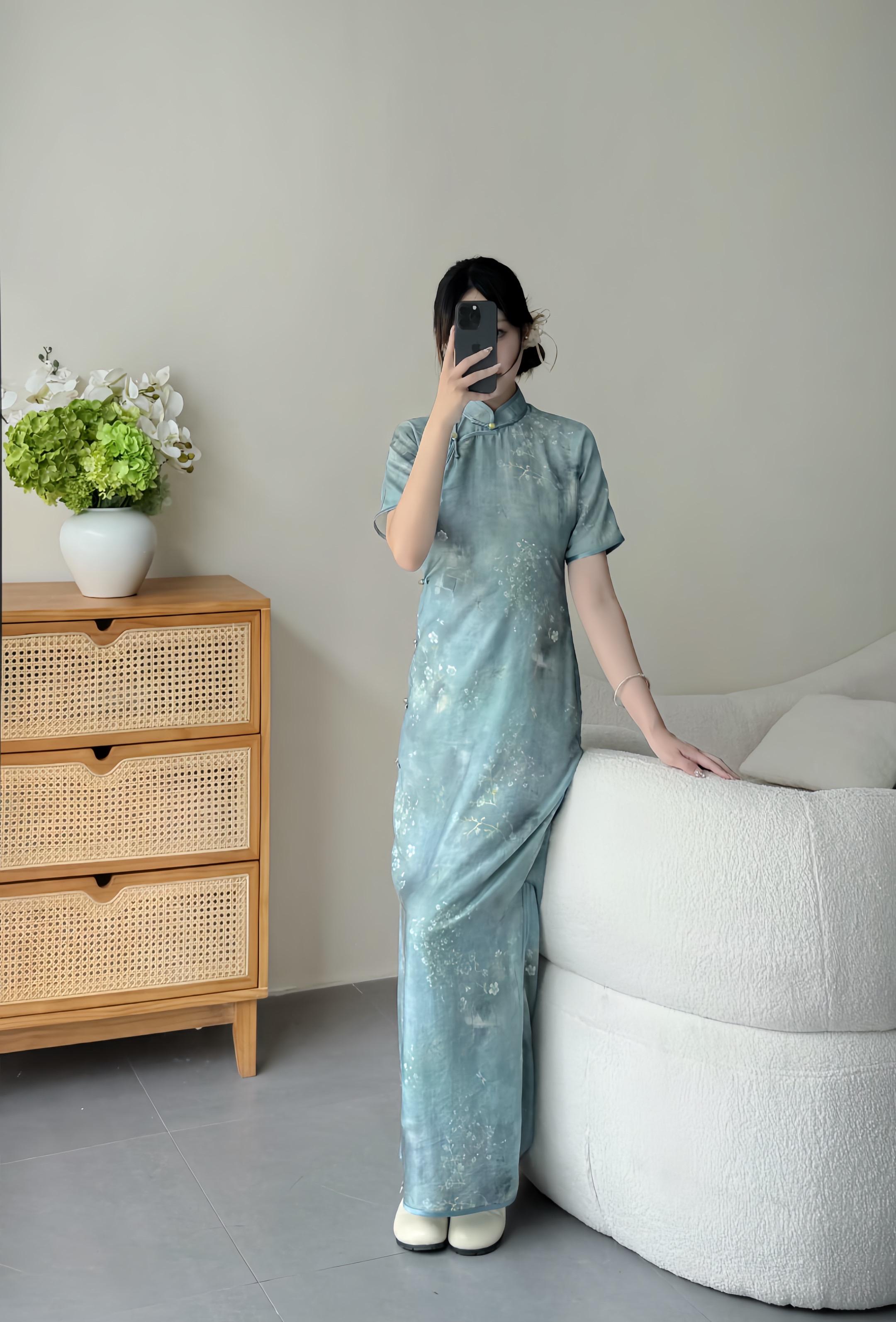 一眼种草的【花屿】，明天（这周六）上新哦。