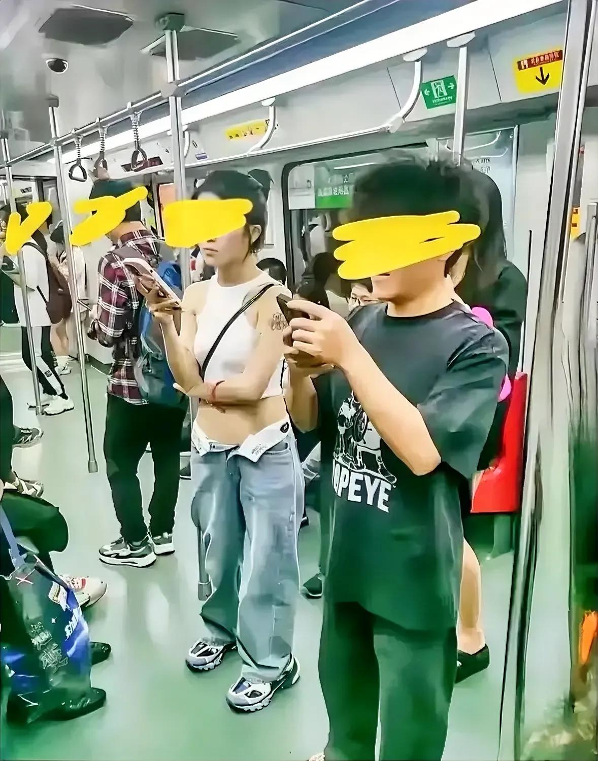 现在有些年轻人的穿衣，我是实在不敢恭维，基本的礼仪常识都不懂吗？恕我直言，大家自