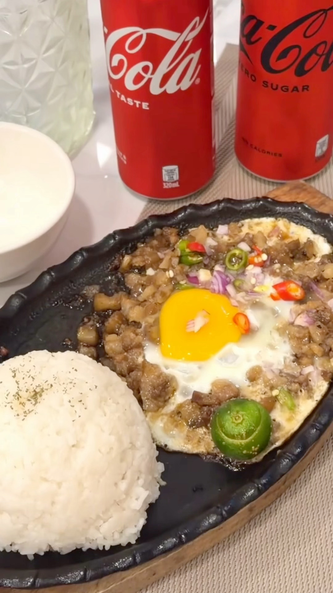 仁仁日记手册  在西餐厅吃点大米饭，好接地气🌚 