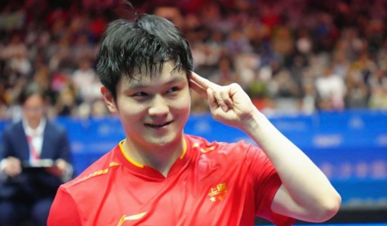 当世界排名不再是衡量运动员价值的唯一标尺，当"快乐乒乓"的初心与超级金满贯的荣耀