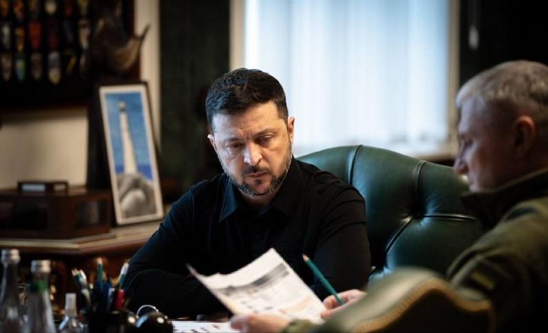 这笔欧盟援助来得真是时候……

11月13日，在乌克兰高官挪用西方援助资金的腐败