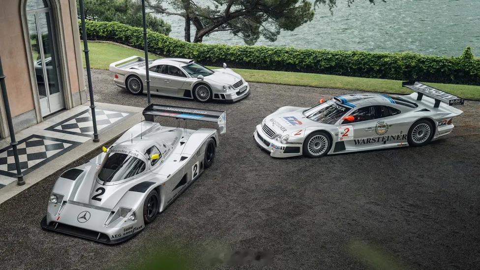 奔驰1990年代C11、CLK GTR、CLK GTR GT1，科莫湖畔（图自奔