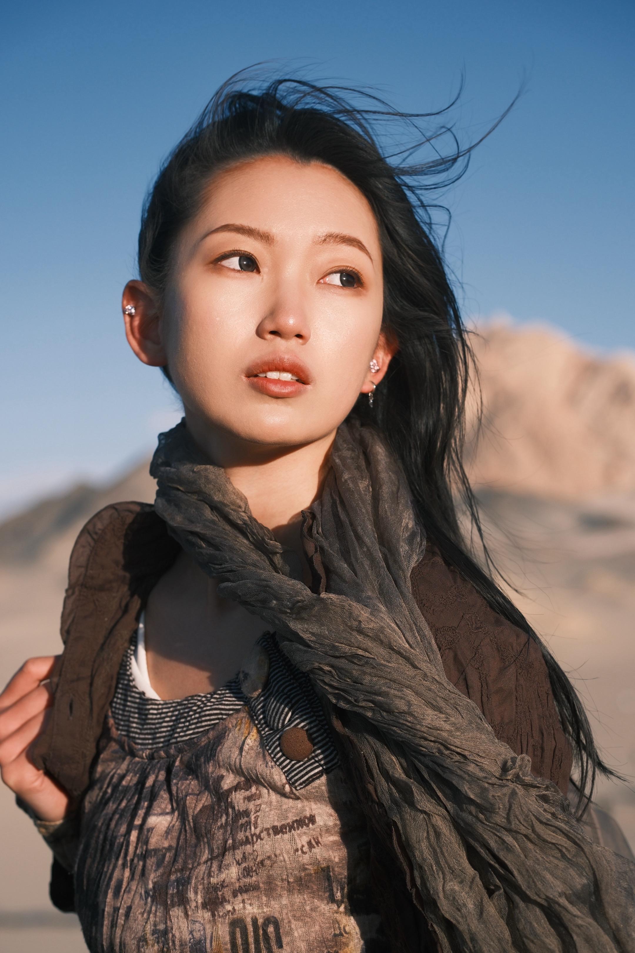 万水千山走遍 你说苦海无边。
