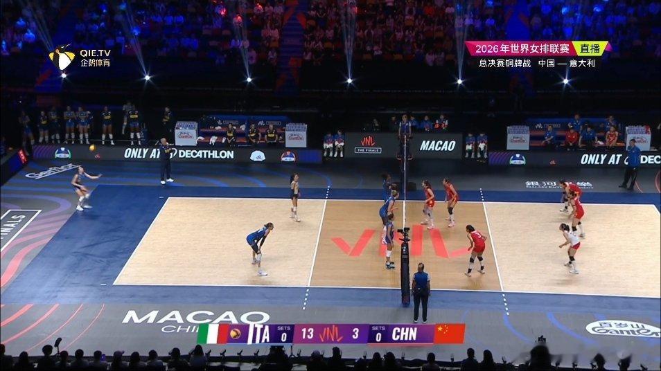 中国女排vs意大利女排 打不赢巴西，现在拿我们出气么，3-13，这。2026年世