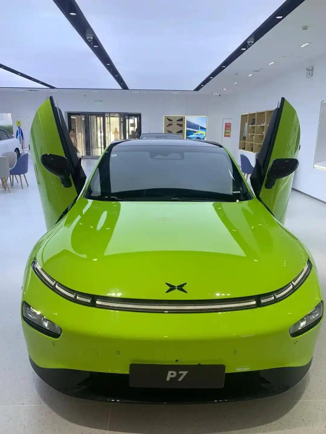 7月10日，小鹏汽车宣布旗下Robotaxi业务正式在广州南沙区开启定向内测。本