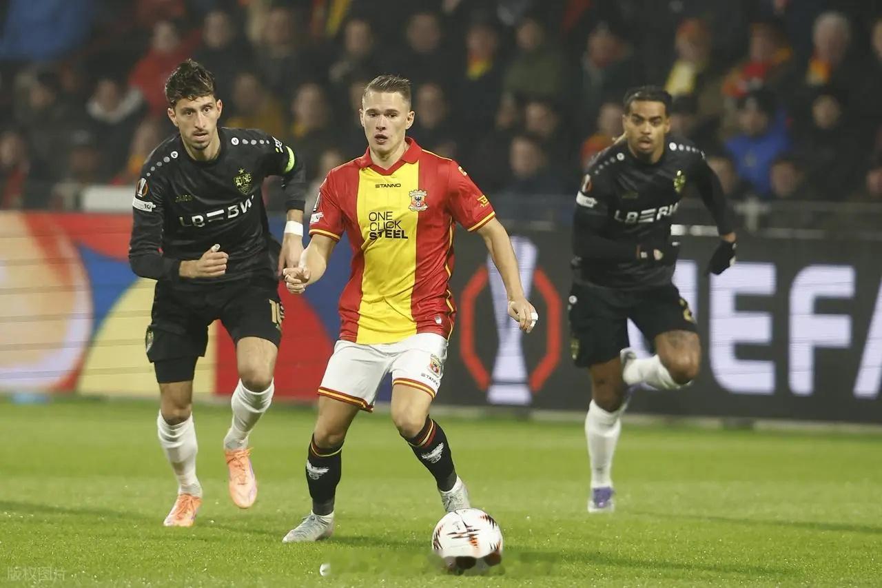 欧联4-0，24岁拜仁旧将发威：精确制导，助德甲第5迎来2连胜欧联杯 赛前在荷甲