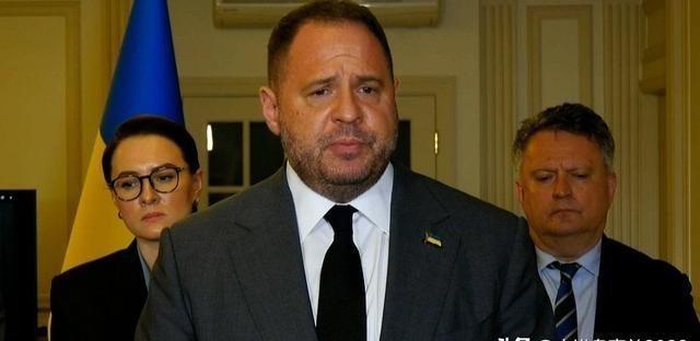 美国陆军部长将访问基辅：叶尔马克谈及此次访问的目的

最近这阵子，俄乌冲突的谈判