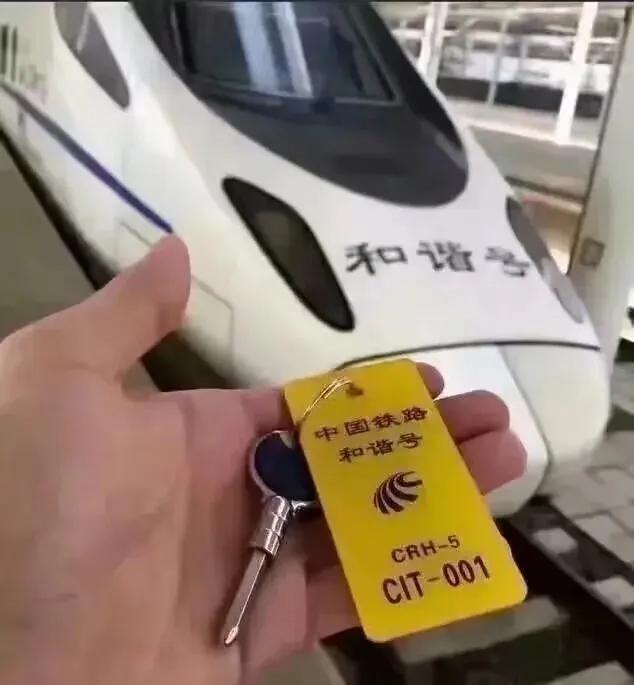 朋友跟我说 我开的车 你们开不起起！！！！