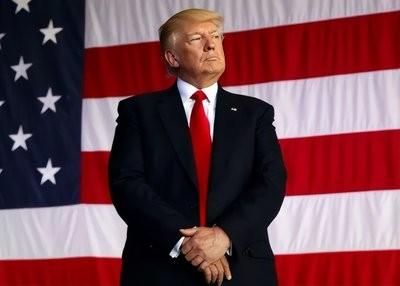 单打独斗已赢不了中国？美国今天才看懂，中国10年布局不寻常！九三大阅兵后美国特朗