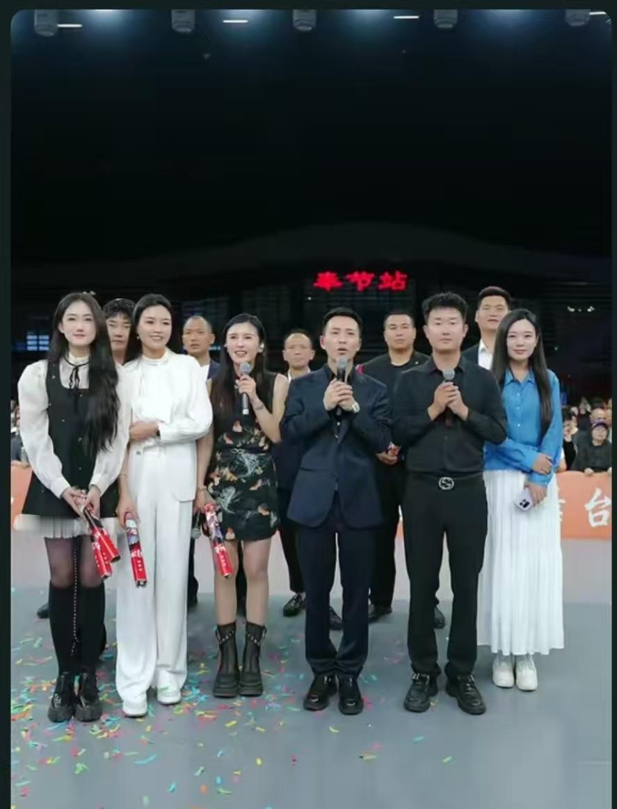 为啥索图大舞台这二天人气流量小了？从4月30号最高人气25万，5月1号29.9万