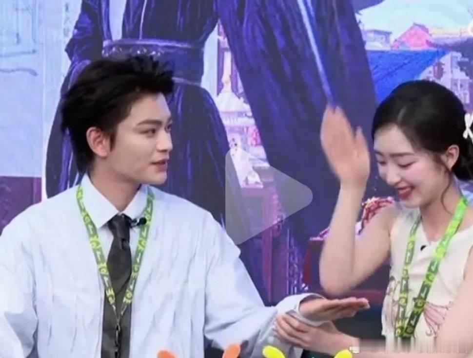 长乐夫妇出来营业啦 ​​​