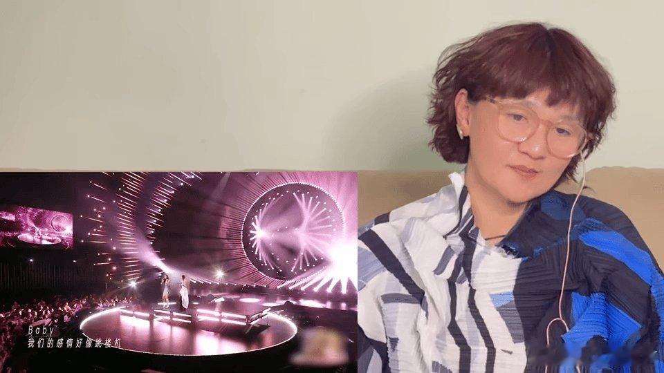 柯以敏听跳楼机听到翻白眼柯以敏听《跳楼机》翻白眼太真实了，点评直接又犀 利，但是