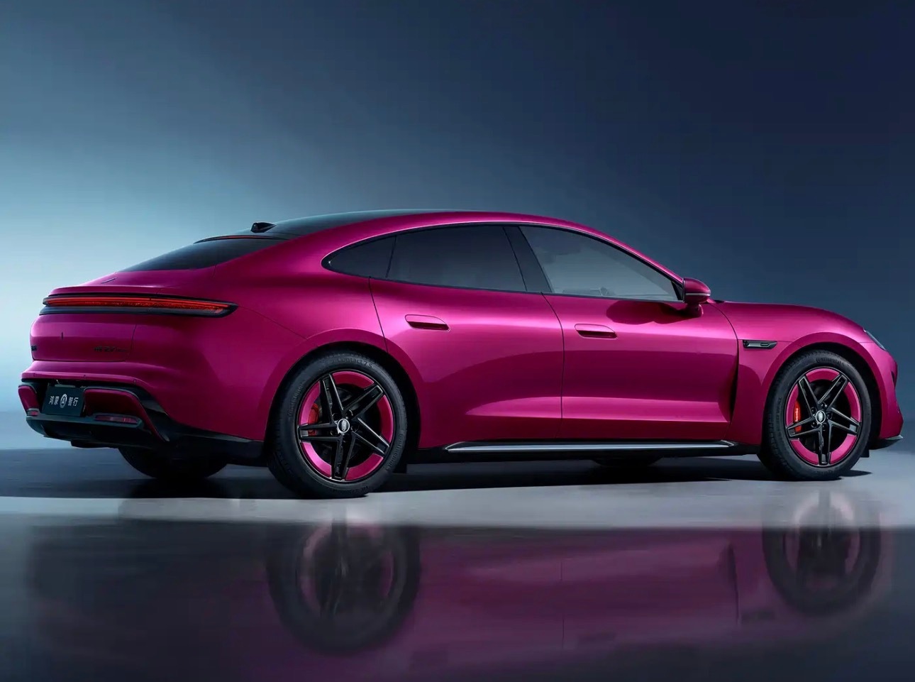 比小米SU7更像保时捷Taycan的车出现了！尚界Z7，说实话，换个标也基本上就