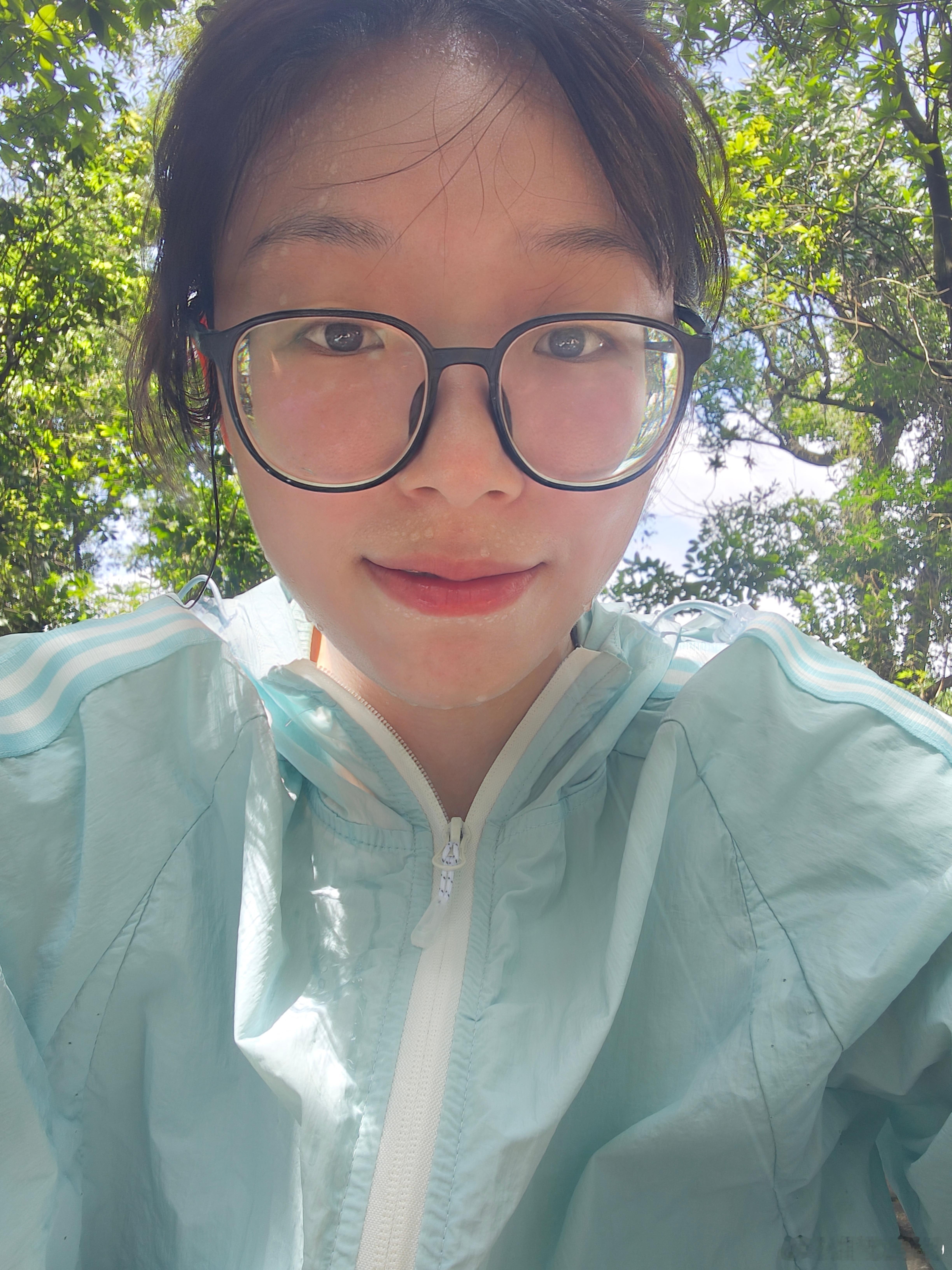 爬山必备小音箱🤗 