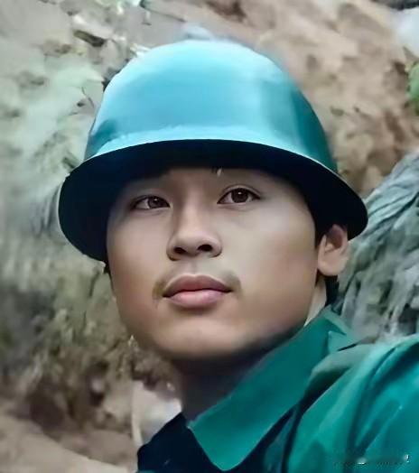 老山一等功臣刘海洋：铁血排长的战场传奇，用热血铸就荣光！

老山一等功臣刘海洋，