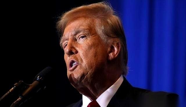 停火的墨水还没干，一张3000亿美元的账单就拍在了桌上。
美国代表身体往后一靠，