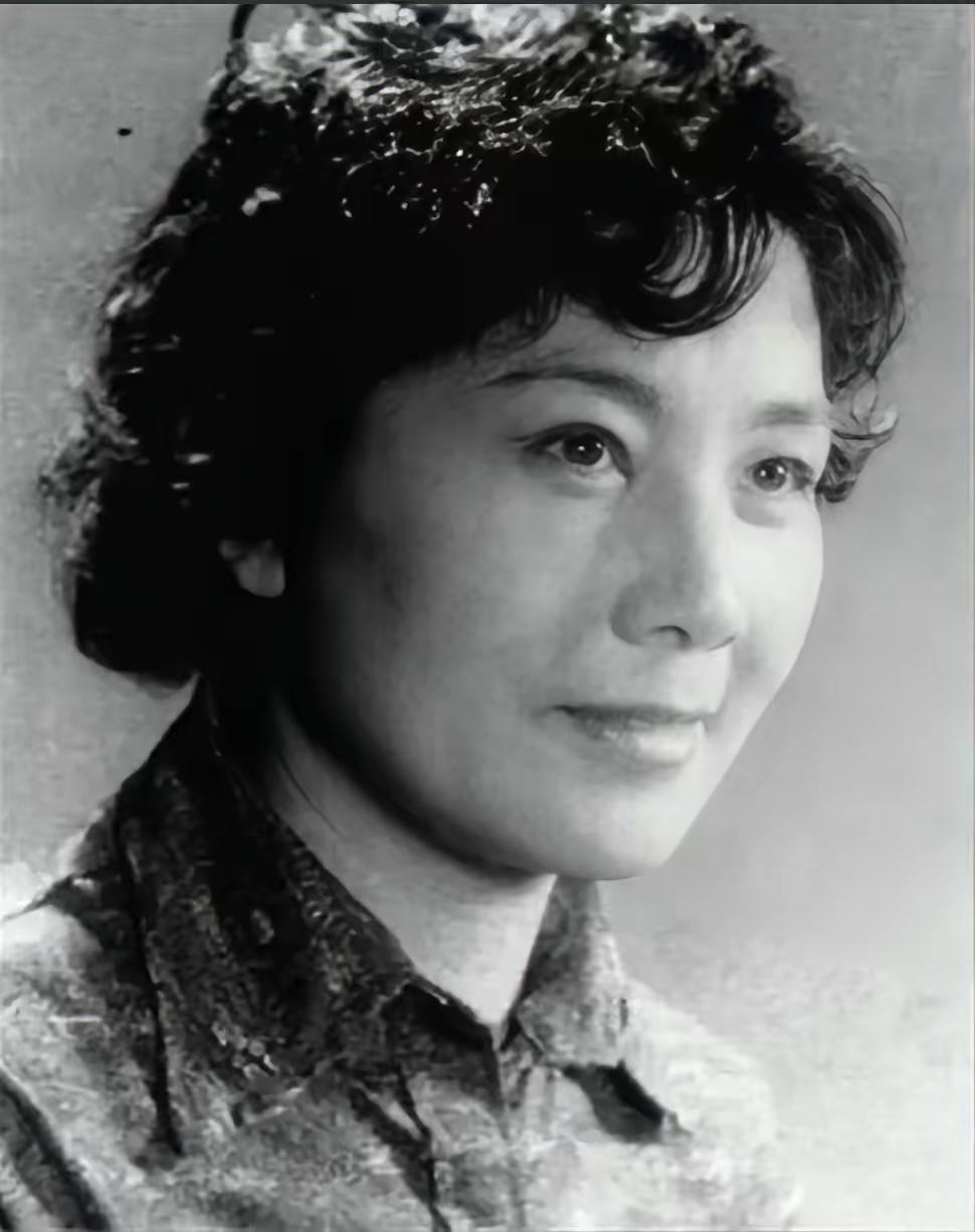 1949年，北平刚解放，韩复榘遗孀给新政府写信：“丈夫被枪决，能不能把东绒线胡同