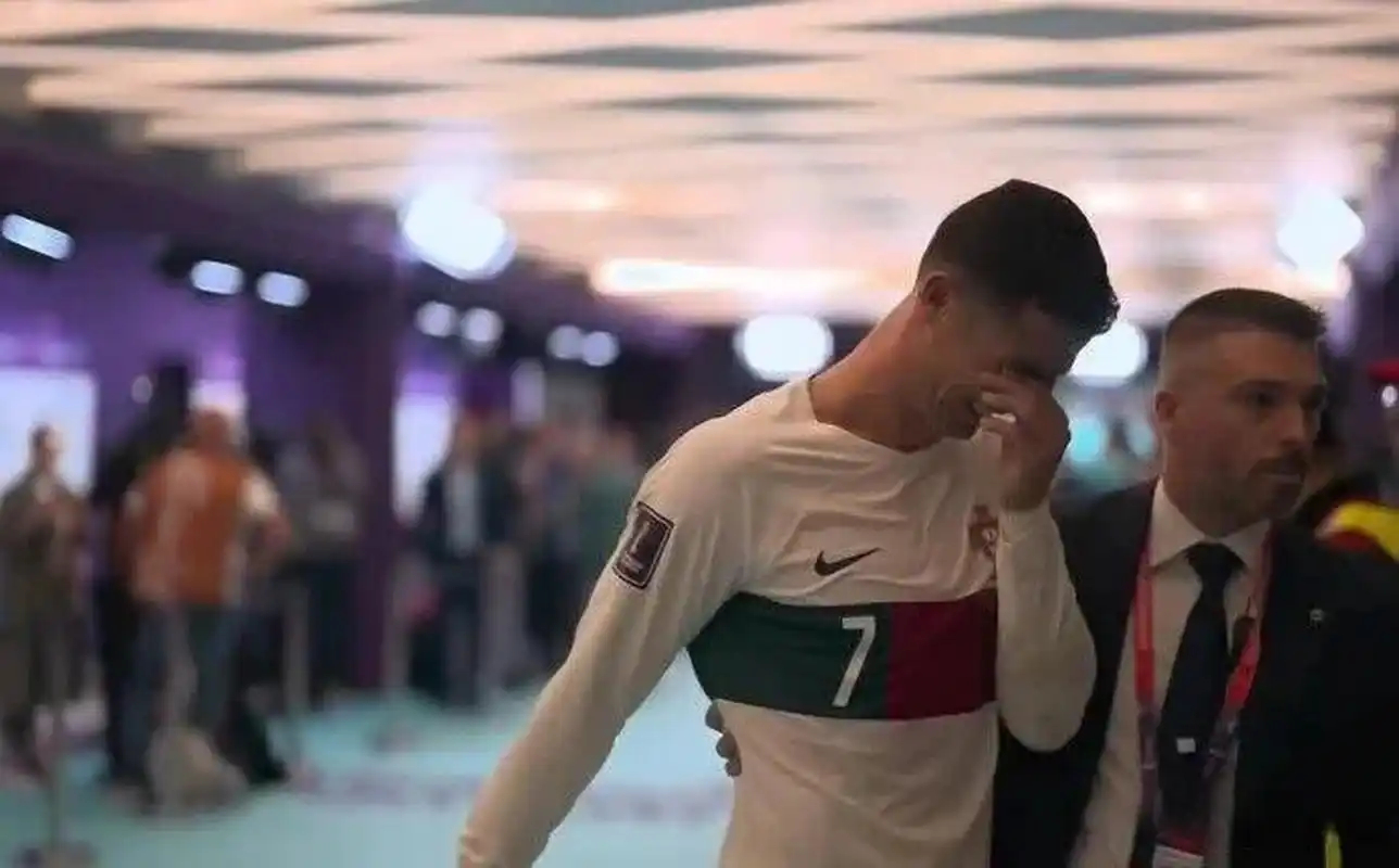 【罗难日三周年】1.头球之王恩内斯里淘汰葡萄牙三周年纪念日2.更何况抽到一个摩洛