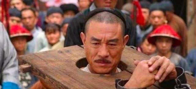 雍正二年，年羹尧赐死，朝野震动。一道白绫，权臣殒命，众人皆料年氏一族将就此沉沦，