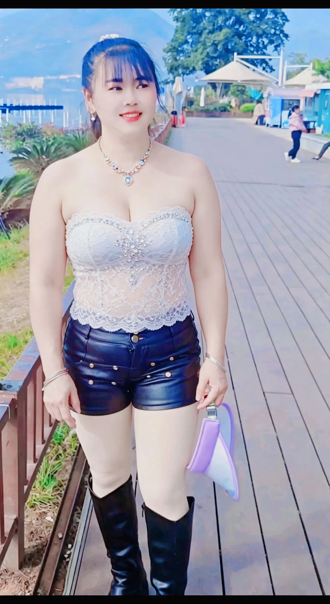 AI蕾丝珠宝造型