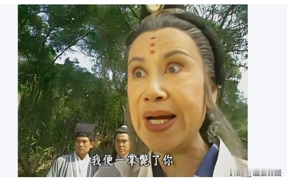 据极目新闻报道，菲律宾在我国固有领土，马欢岛和中业岛上继续扩大建筑规模，尤其是中