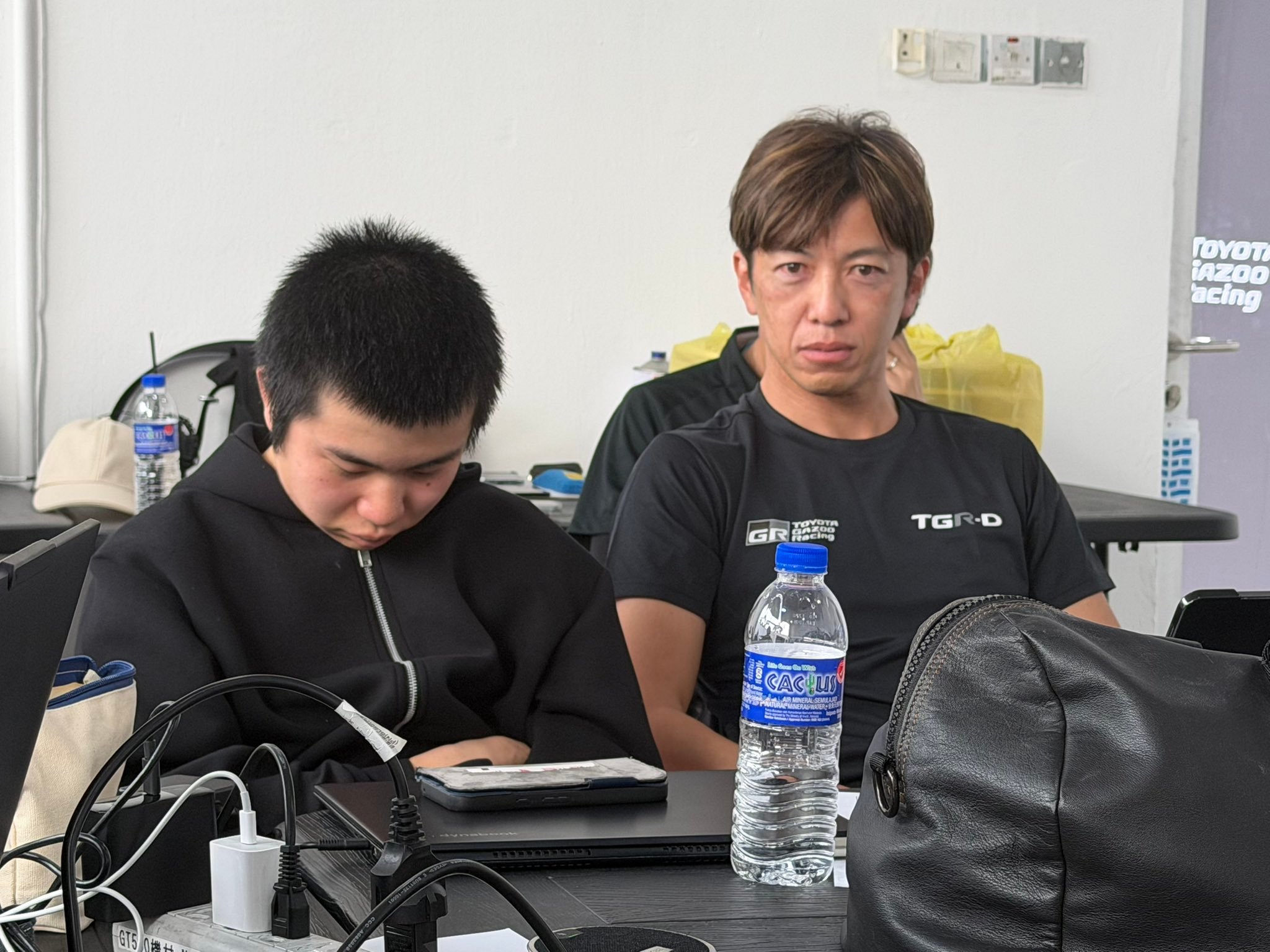 小林利徕斗，我妻善逸的现实具象化？🤣 SuperGT赛车