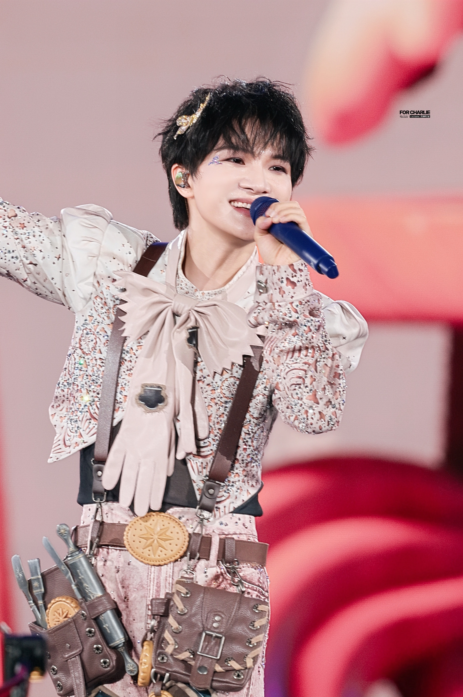 周深[超话]  美而萌之！！🦋20260912 台州 蝴蝶发卡周深2026深深