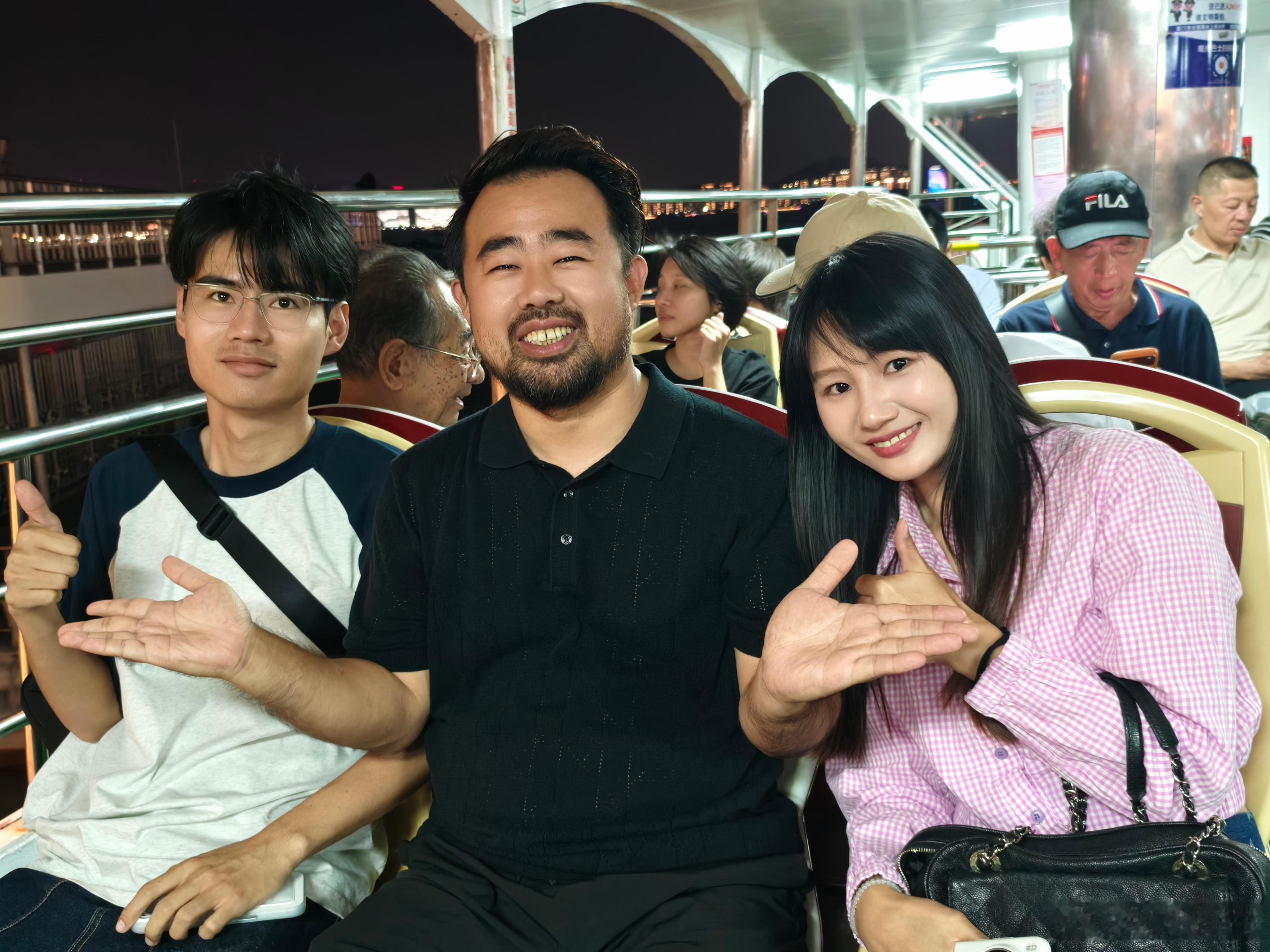 祝我“女儿女婿”百年好合早生贵子，大家恭喜一下他们吧[666] ​  ​​​