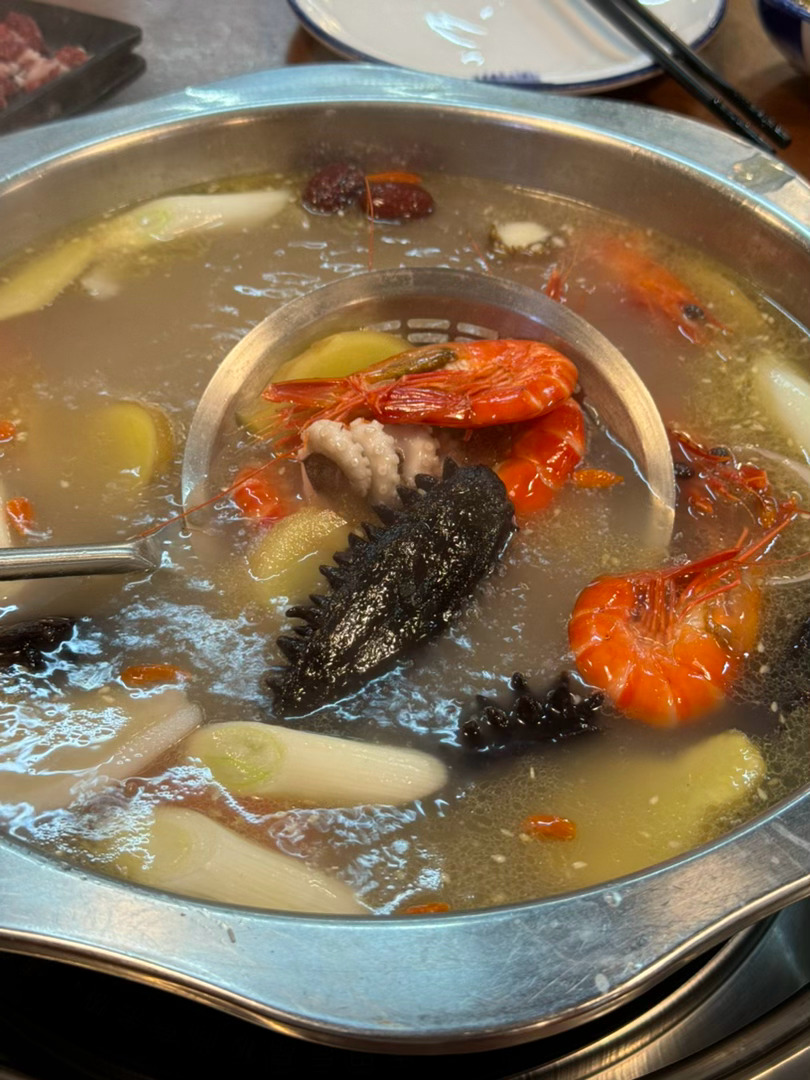感谢尊贵的“麦巴赫”车主带我吃大餐！哈哈哈 厦门·集美街道