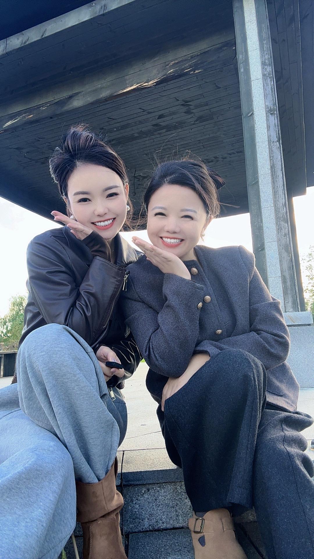 当然幸福了呀……我说我想你了！她一脚油门30多公里跟我奔现了