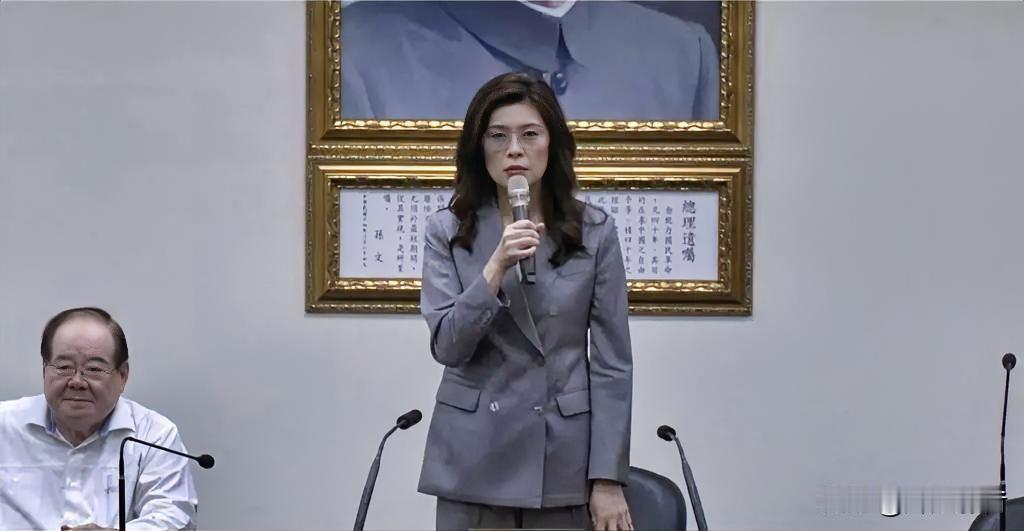🔥岛内食安炸锅！毒油风暴持续蔓延💥蓝营集体发声⚡最新局势一次看懂
 
近期，