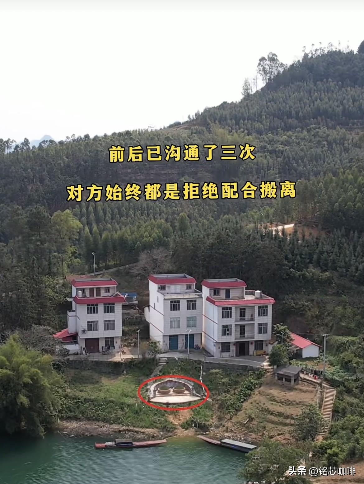 前后已沟通了三次，
可对方始终是拒绝配合搬离。
这情况真是不知如何是好呢⁉️