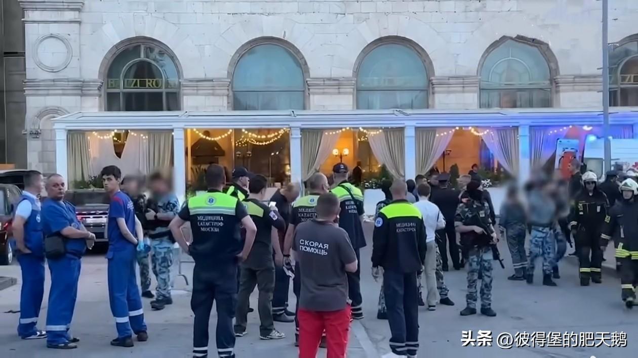 突发！俄罗斯国家反恐委员会通报：当地时间8月1日，莫斯科市中心一家餐厅发生自制爆