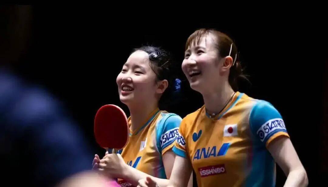 大跌眼镜！国乒女双2-0领先惨遭逆转，好好的局面彻底丢了
 
WTT女双半决赛看
