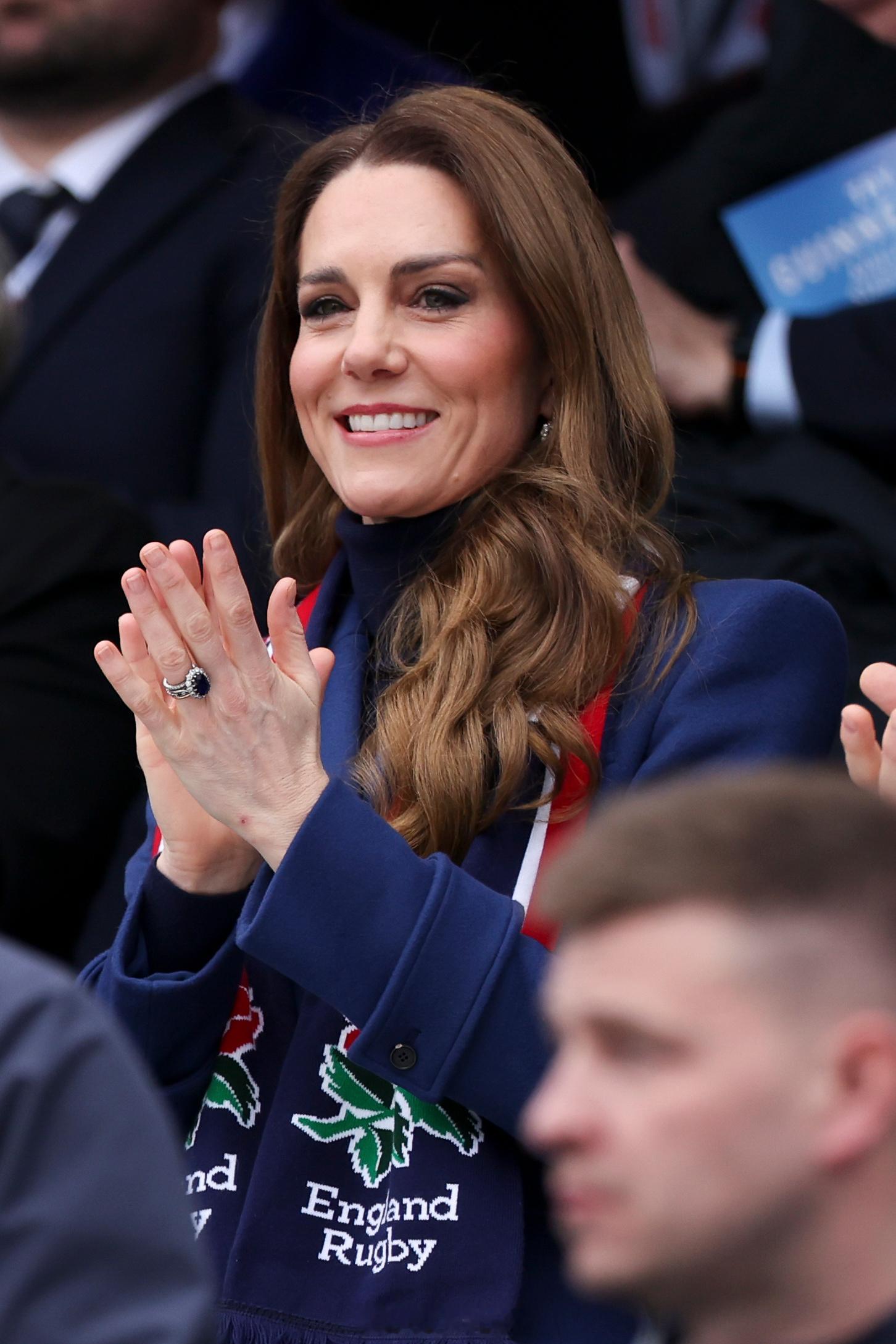 凯特王妃  2026年2月21日，凯瑟琳王储妃作为英格兰橄榄球联盟的皇家赞助人身