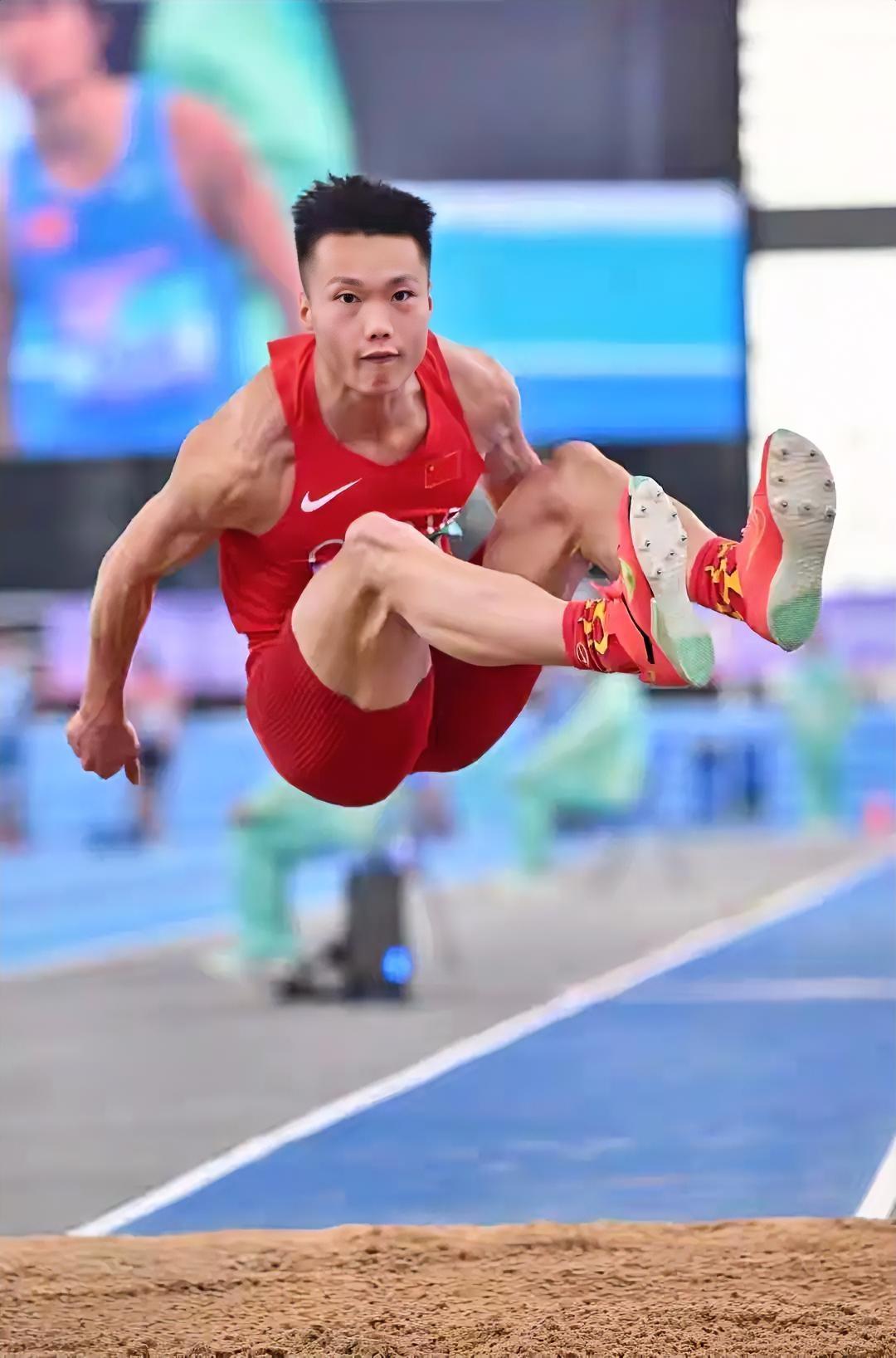 开门黑！栗文男子三级跳远冲击失利，中国田径队最大夺牌希望破灭！托伦室内世锦赛大概
