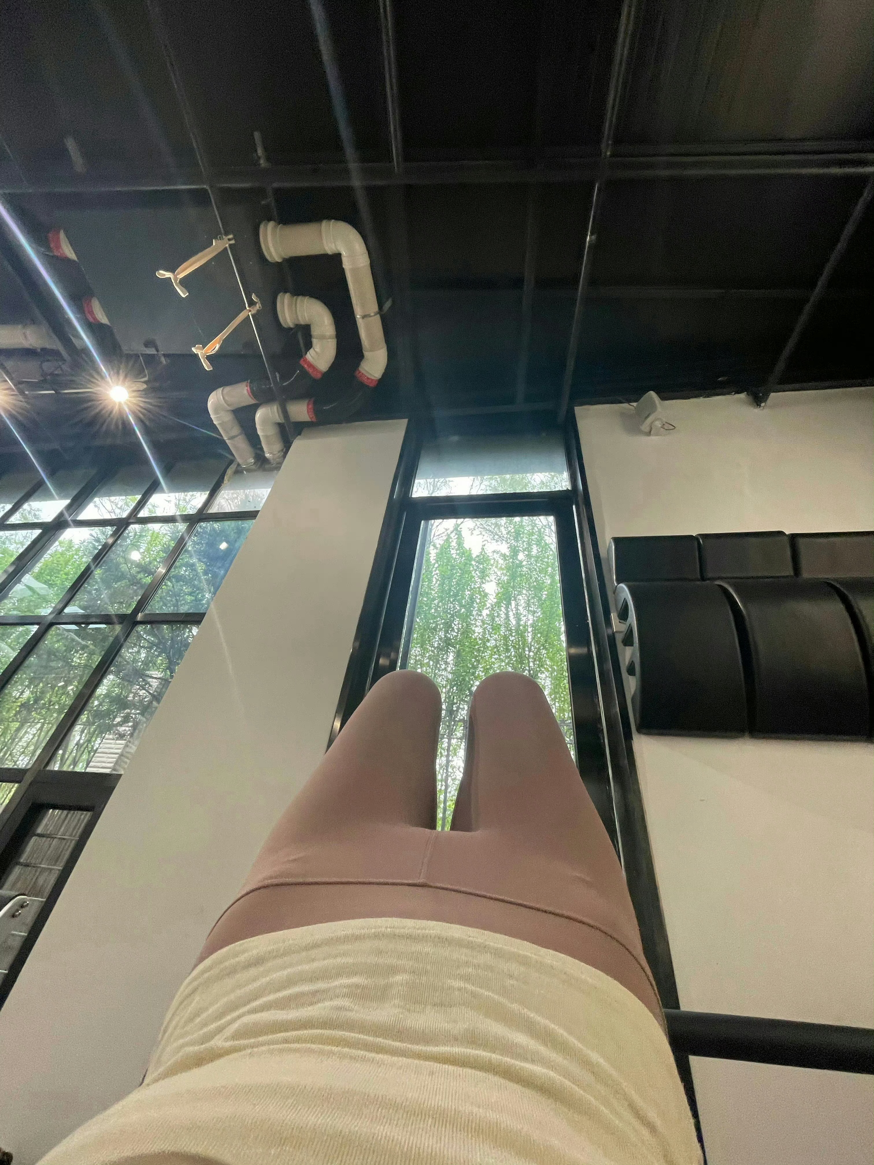 运动时刻，瑜伽裤里穿了si！ ​​​