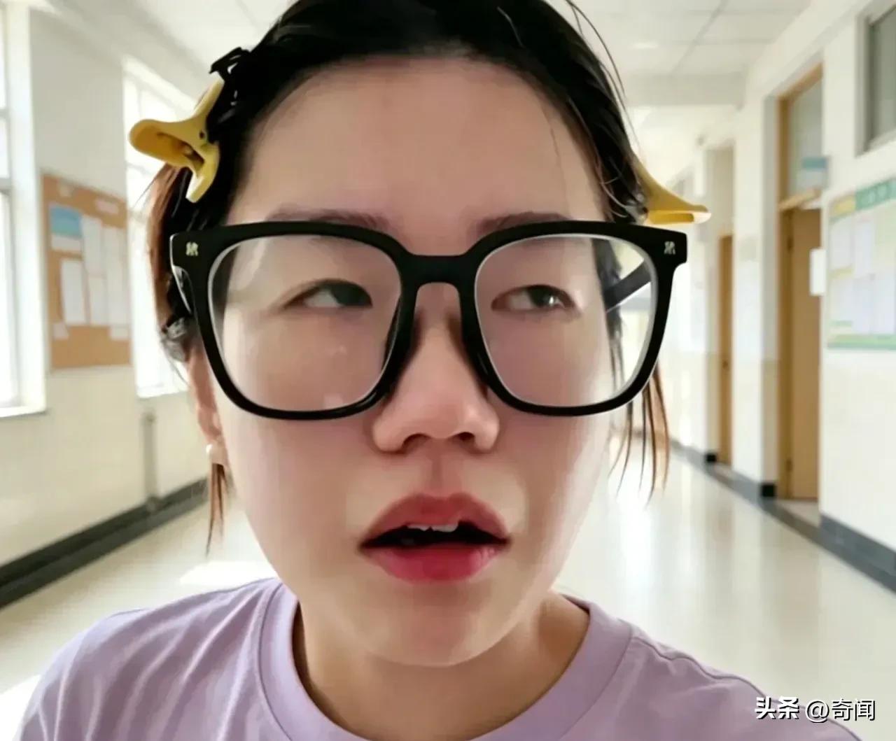 死不悔改的“熊女士”这次惨了，其准备留学的马来西亚大学接到网友举报，将对其进行声