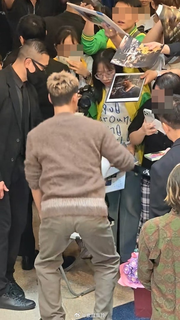 【On.cc】林峯商場被圍仍為粉絲踎低執嘢　彰顯人性光輝電影《九龍城寨之圍城》票